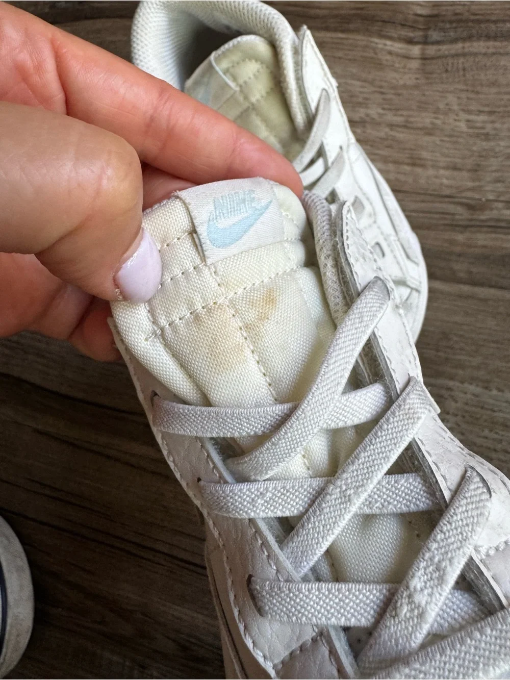 Nike toddler blazer sneakers white size 9